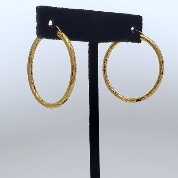 14K Gold Womens 1.5 Large Etched Hoop Earrings Ladies 14K  14K Gold Womens 1.5\